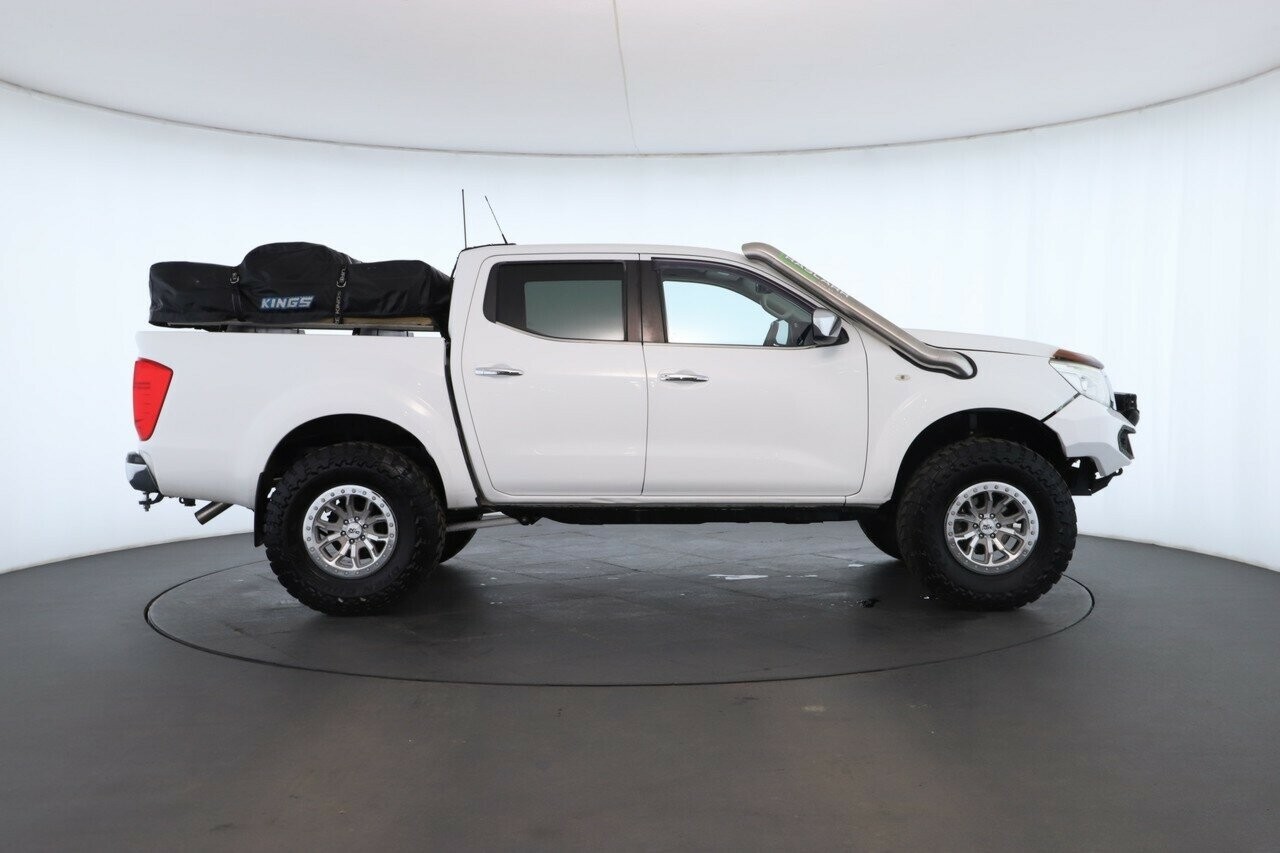 Nissan Navara image 3