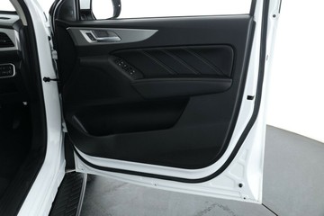 https://vehicle-cdn.autoleague.cloud/30675_61037254_18.jpg