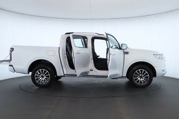 https://vehicle-cdn.autoleague.cloud/30675_61037254_2.jpg
