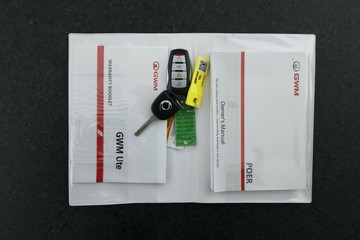 https://vehicle-cdn.autoleague.cloud/30675_61037254_38.jpg