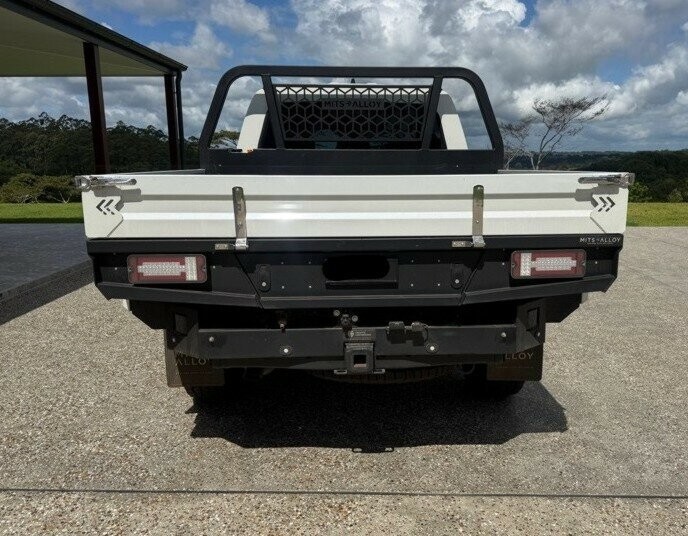 Toyota Landcruiser image 2