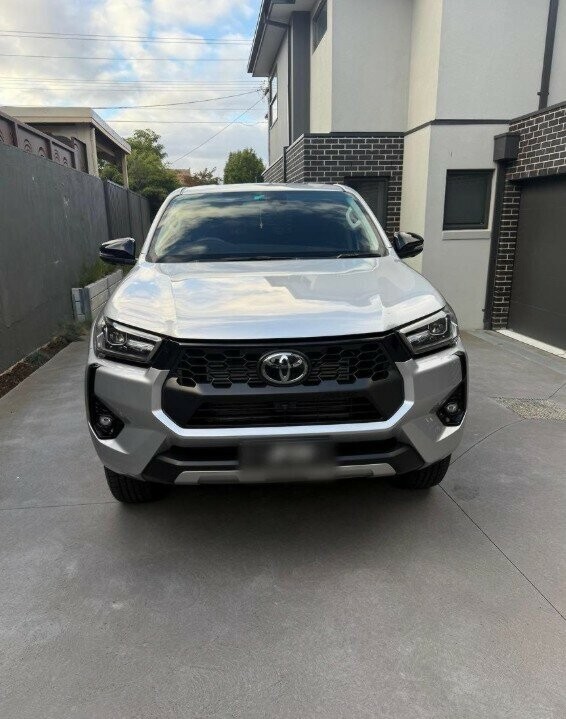 Toyota Hilux image 1