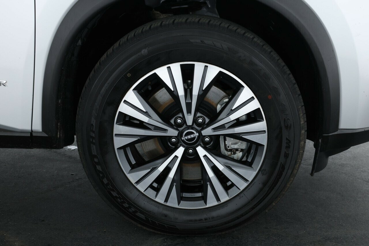 Nissan X-trail image 4