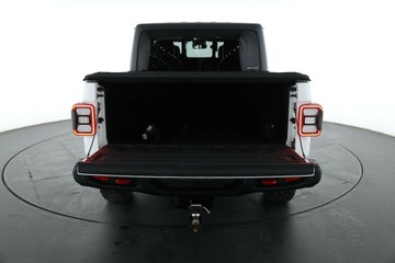 https://vehicle-cdn.autoleague.cloud/30675_61037587_16.jpg
