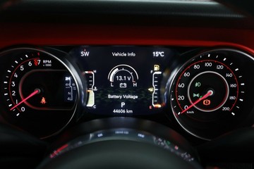 https://vehicle-cdn.autoleague.cloud/30675_61037587_22.jpg