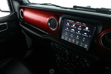 https://vehicle-cdn.autoleague.cloud/30675_61037587_23.jpg