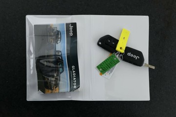 https://vehicle-cdn.autoleague.cloud/30675_61037587_37.jpg
