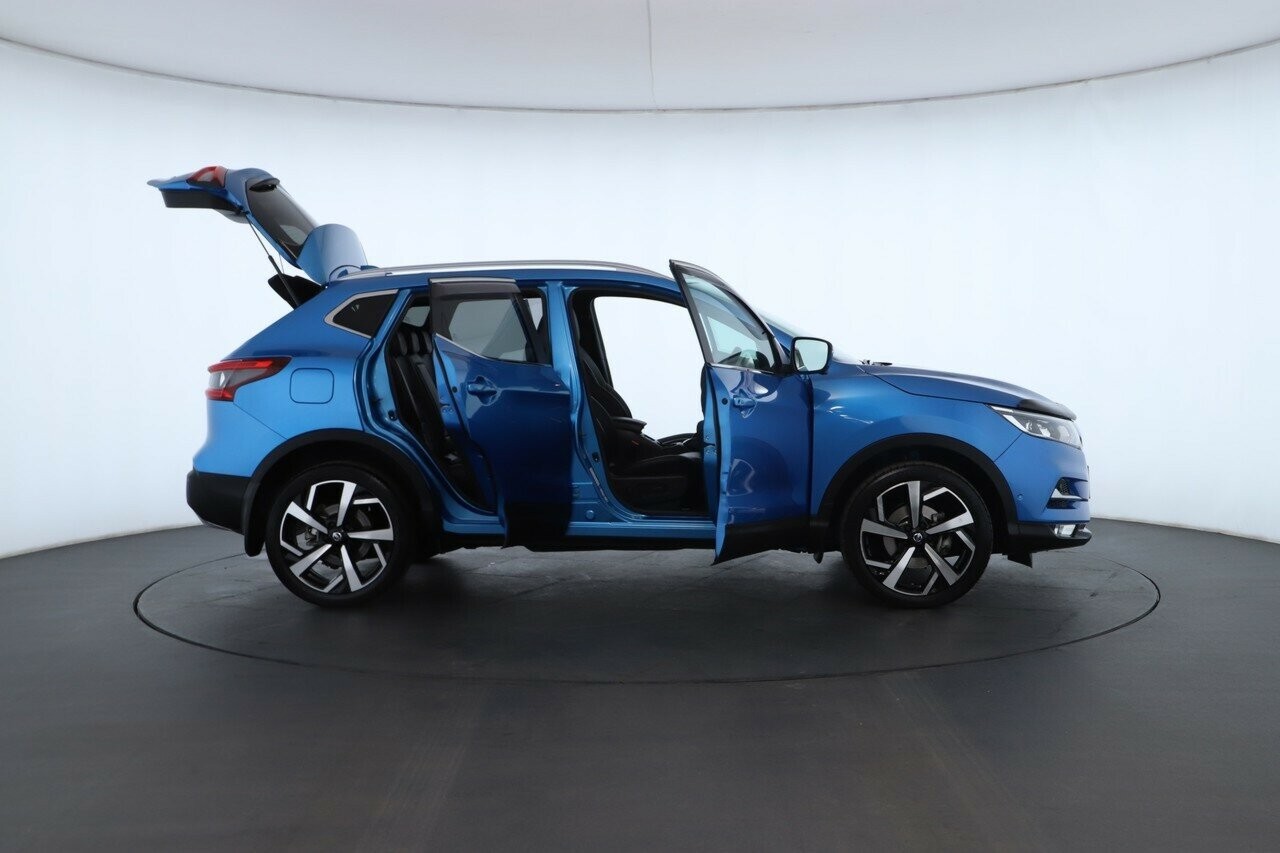 Nissan Qashqai image 2
