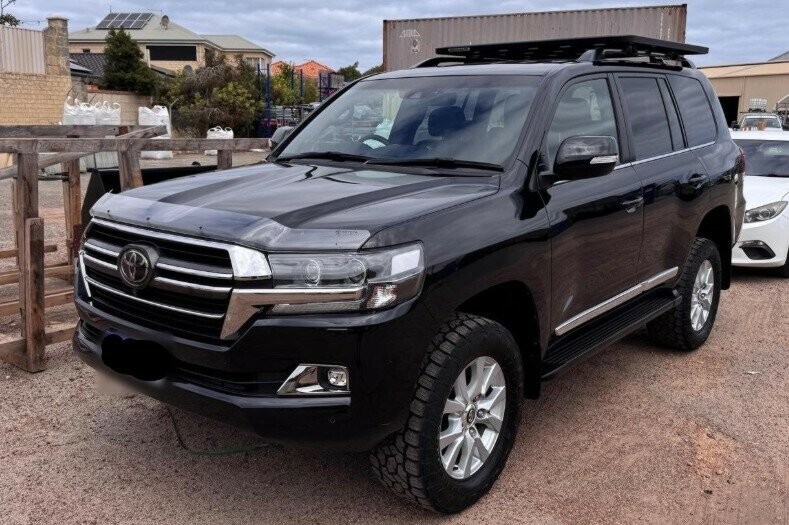 Toyota Landcruiser image 1