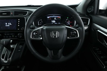 https://vehicle-cdn.autoleague.cloud/30675_61037819_21.jpg