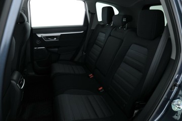 https://vehicle-cdn.autoleague.cloud/30675_61037819_33.jpg
