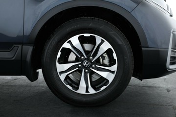 https://vehicle-cdn.autoleague.cloud/30675_61037819_4.jpg