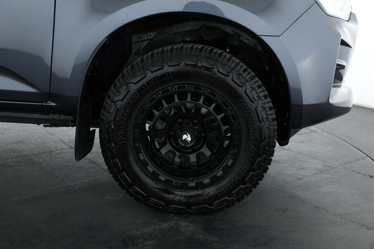 Isuzu D-max image 4