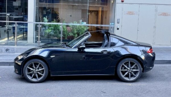 Mazda Mx-5 image 1