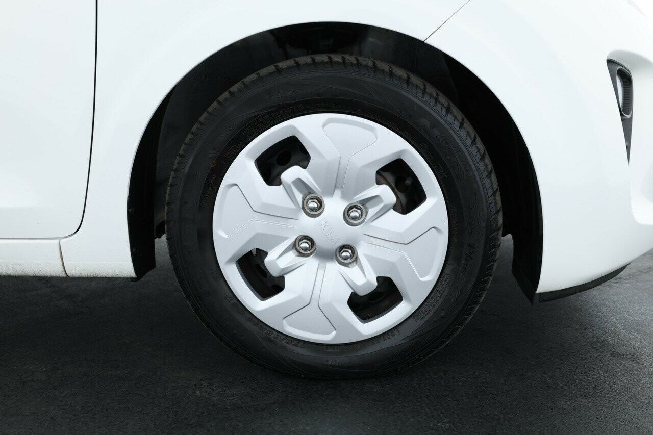 Kia Picanto image 4