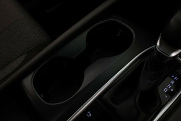 https://vehicle-cdn.autoleague.cloud/30675_61038070_28.jpg