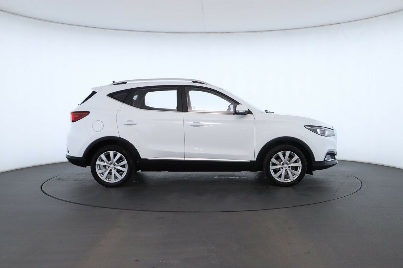 MG Zs image 3
