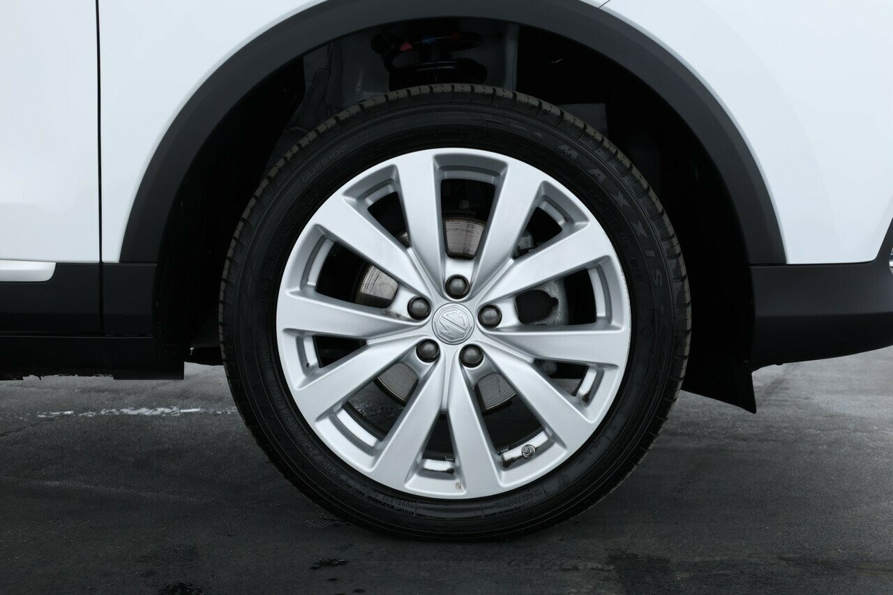 MG Zs image 4