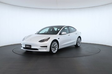 https://vehicle-cdn.autoleague.cloud/30675_61038094_11.jpg