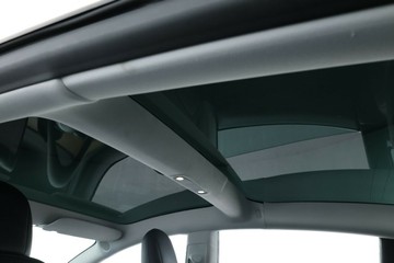 https://vehicle-cdn.autoleague.cloud/30675_61038094_34.jpg
