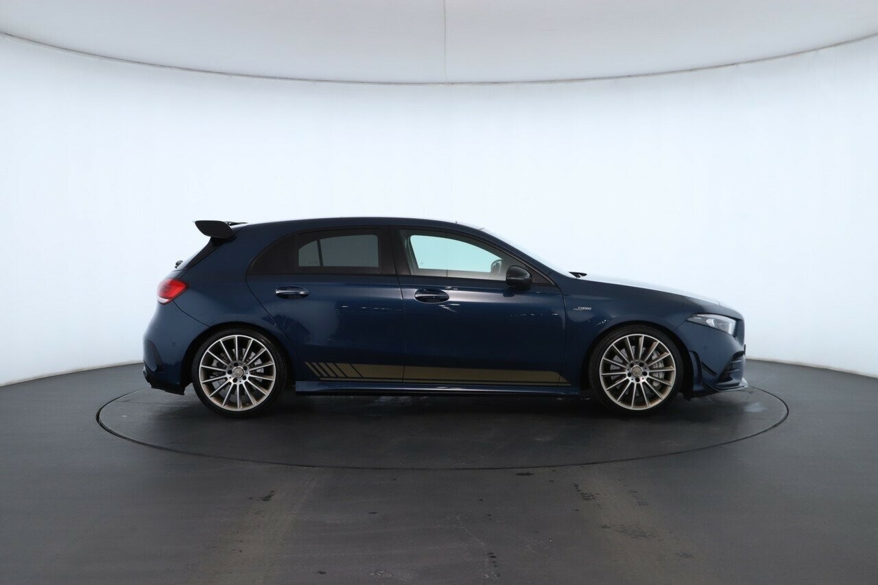 Mercedes Benz A-class image 3