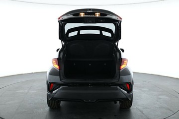 https://vehicle-cdn.autoleague.cloud/30675_61038147_14.jpg