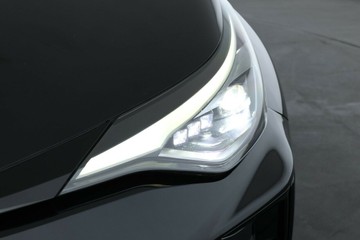 https://vehicle-cdn.autoleague.cloud/30675_61038147_8.jpg