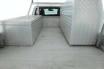 https://vehicle-cdn.autoleague.cloud/30675_61038215_17.jpg
