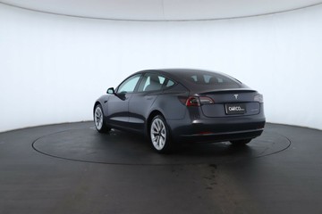 https://vehicle-cdn.autoleague.cloud/30675_61038305_13.jpg