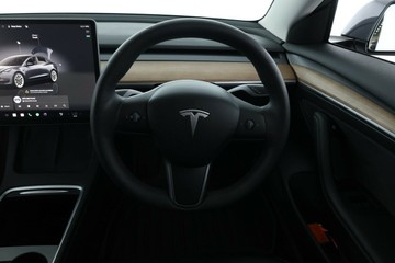 https://vehicle-cdn.autoleague.cloud/30675_61038305_22.jpg