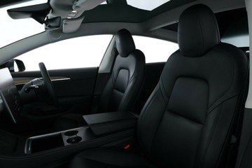 https://vehicle-cdn.autoleague.cloud/30675_61038305_30.jpg