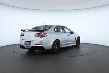 https://vehicle-cdn.autoleague.cloud/30675_61038375_17.jpg