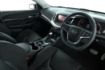 https://vehicle-cdn.autoleague.cloud/30675_61038375_20.jpg