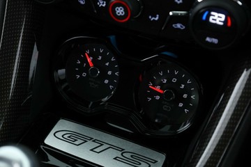 https://vehicle-cdn.autoleague.cloud/30675_61038375_28.jpg