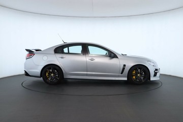 https://vehicle-cdn.autoleague.cloud/30675_61038375_3.jpg