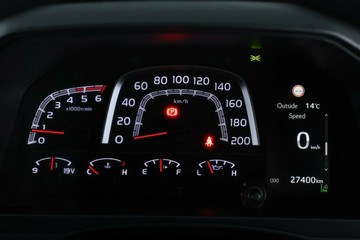 https://vehicle-cdn.autoleague.cloud/30675_61038465_23.jpg