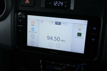 https://vehicle-cdn.autoleague.cloud/30675_61038465_25.jpg