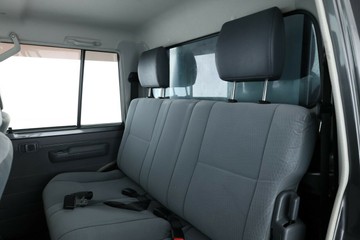 https://vehicle-cdn.autoleague.cloud/30675_61038465_36.jpg