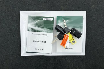 https://vehicle-cdn.autoleague.cloud/30675_61038465_38.jpg