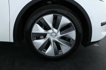 https://vehicle-cdn.autoleague.cloud/30675_61038470_2.jpg