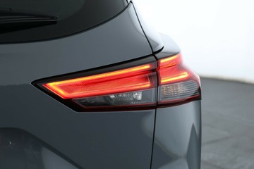 https://vehicle-cdn.autoleague.cloud/30675_61038534_16.jpg