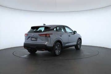 https://vehicle-cdn.autoleague.cloud/30675_61038534_17.jpg