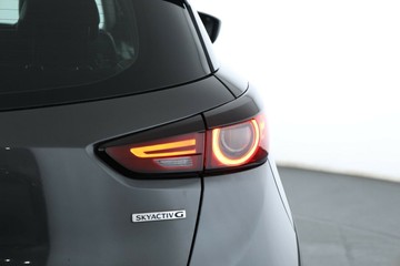 https://vehicle-cdn.autoleague.cloud/30675_61038545_15.jpg