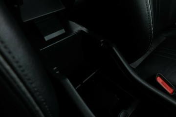 https://vehicle-cdn.autoleague.cloud/30675_61038545_30.jpg