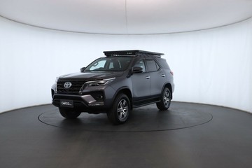 https://vehicle-cdn.autoleague.cloud/30675_61038562_11.jpg