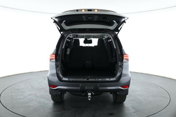 https://vehicle-cdn.autoleague.cloud/30675_61038562_15.jpg