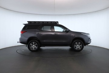 https://vehicle-cdn.autoleague.cloud/30675_61038562_3.jpg