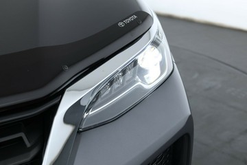 https://vehicle-cdn.autoleague.cloud/30675_61038562_8.jpg