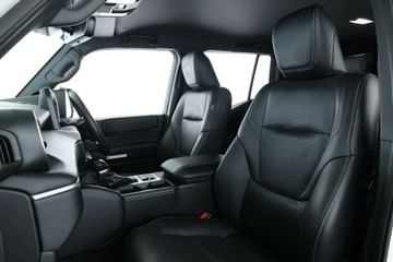 https://vehicle-cdn.autoleague.cloud/30675_61038563_33.jpg