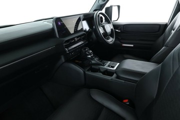 https://vehicle-cdn.autoleague.cloud/30675_61038563_34.jpg